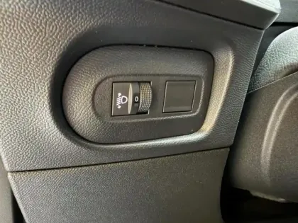 Photo 11 Opel Mokka  1.2 Turbo Hybrid 136ch Edition e-DCT6