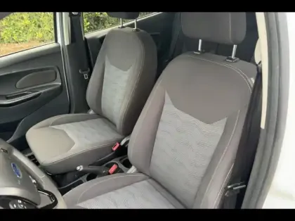 Photo 9 Ford Ka + 1.2 Ti-VCT 85ch Ultimate