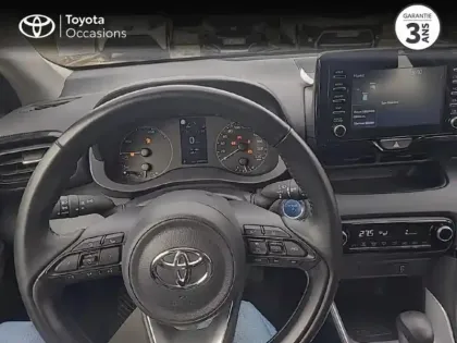 Photo 8 Toyota Yaris  116h Dynamic 5p MY22