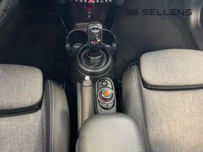 Photo 11 Mini Mini Cabrio Cooper S 192ch BVA7 Euro6d-T 123g