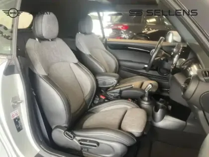 Photo 8 Mini Mini Cabrio Cooper S 192ch BVA7 Euro6d-T 123g