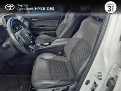 Photo 10 Toyota C-HR  184h Distinctive 2WD E-CVT MY22