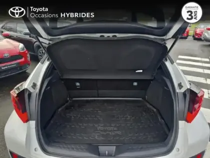 Photo 9 Toyota C-HR  184h Distinctive 2WD E-CVT MY22