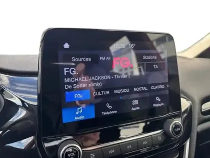 Photo 12 Ford Fiesta  1.0 EcoBoost 95ch Cool & Connect 5p