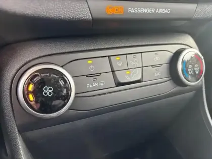 Photo 14 Ford Fiesta  1.0 EcoBoost 95ch Cool & Connect 5p