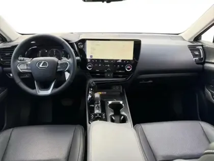 Photo 10 Lexus Nx  450h+ Executive 4WD