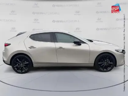 Photo 18 Mazda Mazda3 Gén. IV Ph1 Nagisa 5