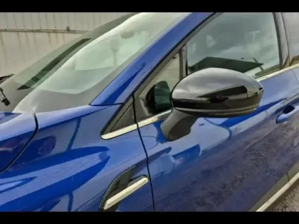 Photo 9 Renault Captur  1.3 TCe mild hybrid 140ch Techno