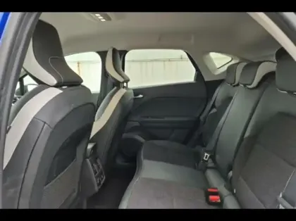 Photo 14 Renault Captur  1.3 TCe mild hybrid 140ch Techno