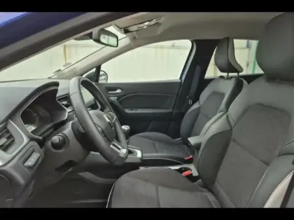 Photo 13 Renault Captur  1.3 TCe mild hybrid 140ch Techno