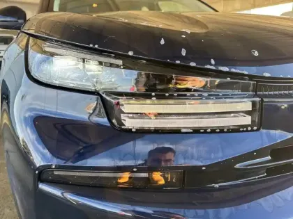 Photo 15 Citroën C4  Hybride 145 e-DCS6