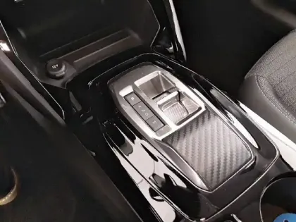 Photo 13 Peugeot 208  PureTech 100 S&S EAT8