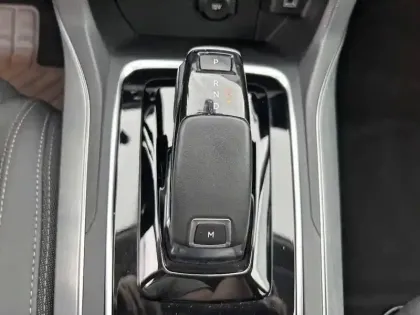 Photo 13 Peugeot 308  BlueHDi 130ch S&S EAT8