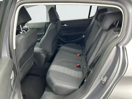 Photo 11 Peugeot 308  BlueHDi 130ch S&S EAT8