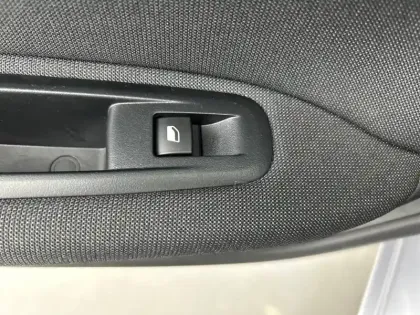 Photo 17 Peugeot 308  BlueHDi 130ch S&S EAT8