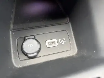 Photo 21 Peugeot 308  SW BlueHDi 130ch S&S EAT8