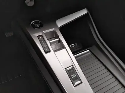 Photo 58 Peugeot 308 Gén. III Ph1 Allure Pack 5