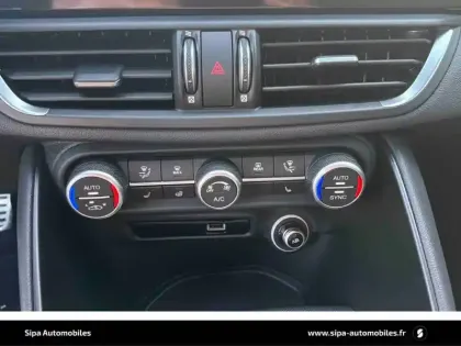 Photo 78 Alfa Romeo Giulia  2.2 210 ch AT8 Q4