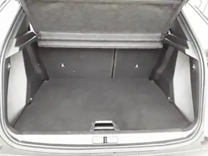 Photo 53 Peugeot 2008  PureTech 130 S&S EAT8