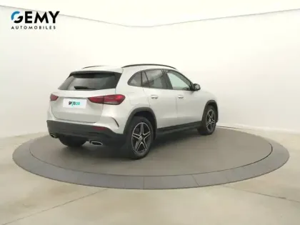 Photo 17 Mercedes GLA  250 e 8G-DCT