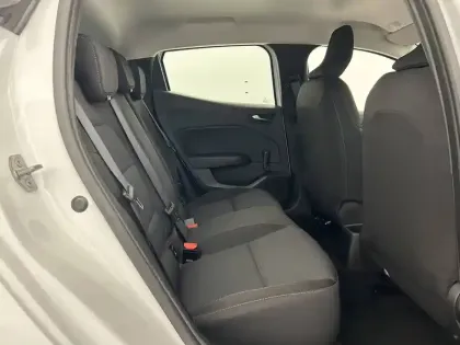 Photo 24 Renault Clio  E-Tech full hybrid 145