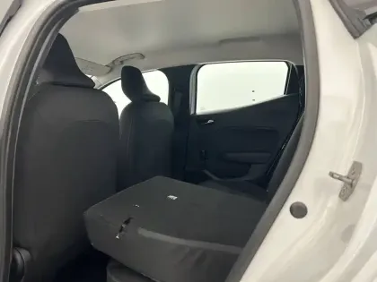 Photo 64 Renault Clio  E-Tech full hybrid 145