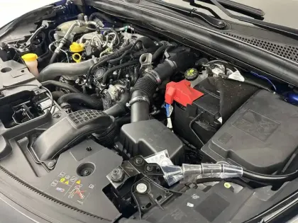 Photo 35 Renault Captur  TCe 130 EDC FAP