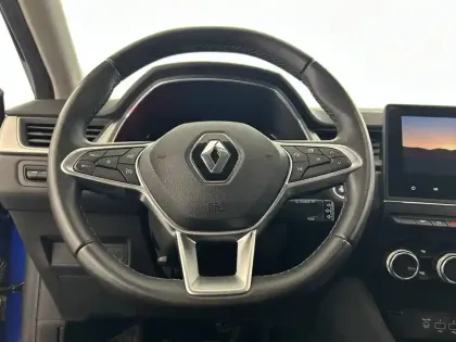 Photo 23 Renault Captur  TCe 130 EDC FAP