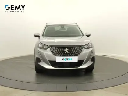 Photo 23 Peugeot 2008  PureTech 130 S&S BVM6