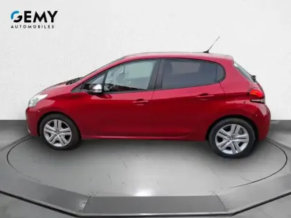 Photo Peugeot 208 Signature