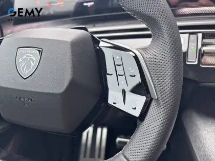 Photo 21 Peugeot 3008  Electrique 210 ch 73 kWh