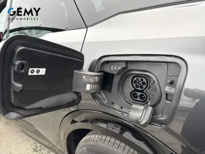 Photo 23 Peugeot 3008  Electrique 210 ch 73 kWh