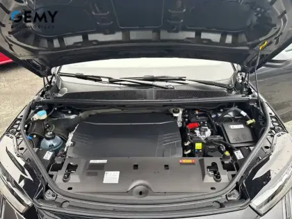 Photo 11 Peugeot 3008  Electrique 210 ch 73 kWh