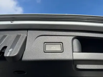 Photo 24 Volkswagen Touran  2.0 TDI 150 DSG7 7pl