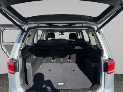 Photo 10 Volkswagen Touran  2.0 TDI 150 DSG7 7pl