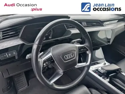 Photo 11 Audi E-tron  55 quattro 408 ch