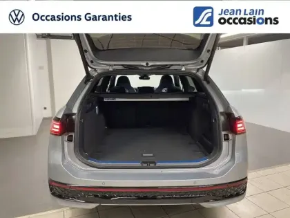 Photo 34 Volkswagen Passat  2.0 TDI EVO SCR 150 DSG7
