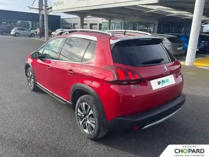 Photo 29 Peugeot 2008  PureTech 110ch S&S EAT6