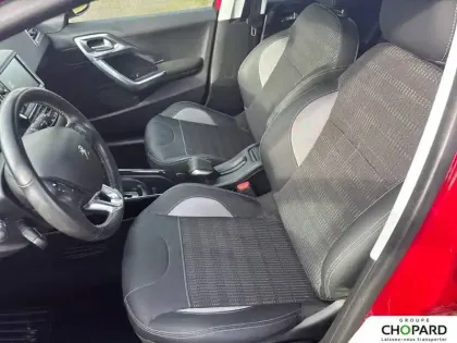 Photo 10 Peugeot 2008  PureTech 110ch S&S EAT6