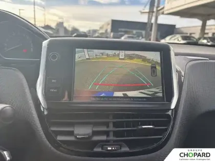 Photo 14 Peugeot 2008  PureTech 110ch S&S EAT6