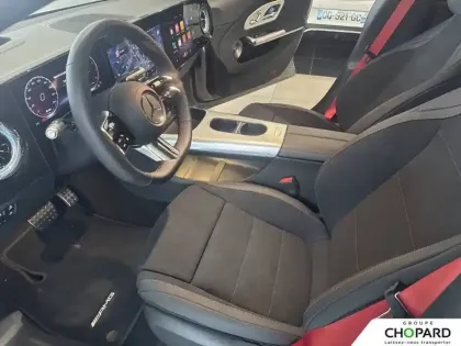 Photo 14 Mercedes CLA  200 8F-eDCT 4MATIC