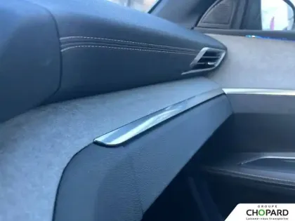 Photo 23 Peugeot 3008  Hybrid4 300 e-EAT8