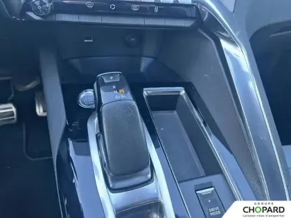 Photo 41 Peugeot 3008  Hybrid4 300 e-EAT8