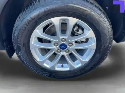 Photo 35 Ford Kuga  2.5 Duratec 190 ch FlexiFuel FHEV E85 Powershift