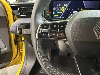 Photo 12 Renault 5 Renault  E-Tech Electrique 10 ch autonomie confort