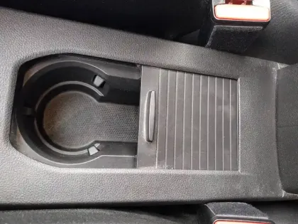 Photo 82 Renault Clio  E-Tech 140 - 21N