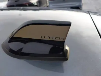 Photo 70 Renault Clio  E-Tech 140 - 21N