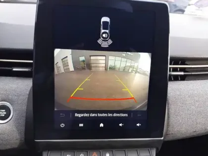 Photo 86 Renault Clio  E-Tech 140 - 21N