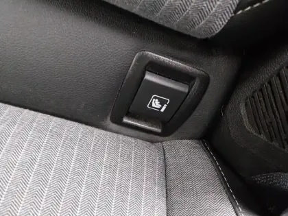 Photo 36 Renault Clio  E-Tech 140 - 21N