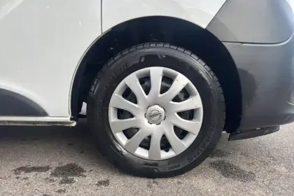 Photo 63 Nissan Nv300  FOURGON L1H1 2T8 2.0 DCI 120 BVM